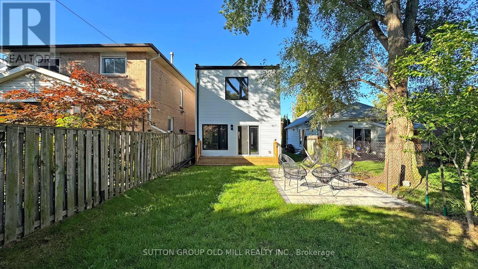 23 Priscilla Avenue, Toronto, Ontario  M6S 3W1 - Photo 28 - W12461065