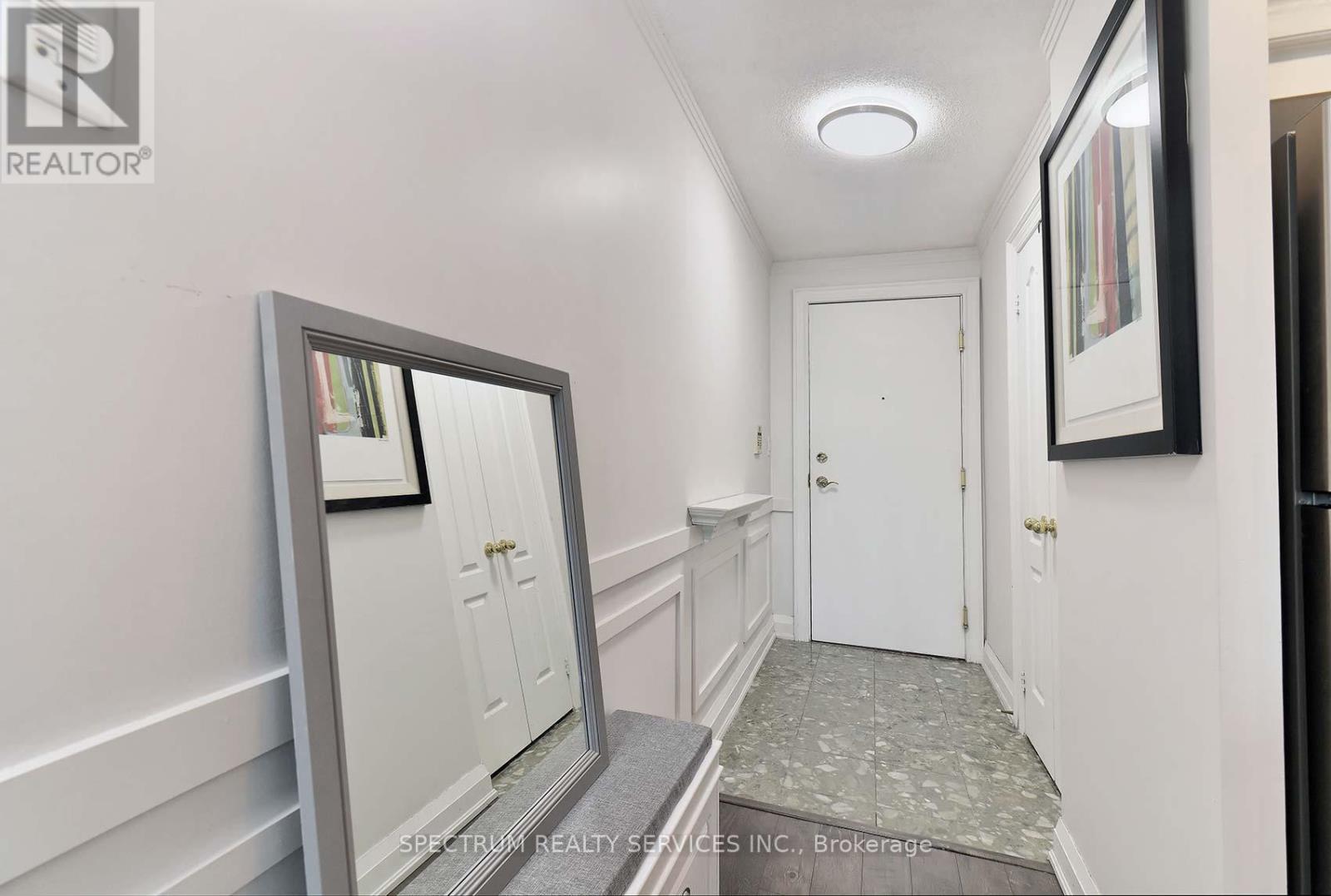 211 - 2111 Lake Shore Boulevard W, Toronto, Ontario  M8V 4B2 - Photo 11 - W12461068