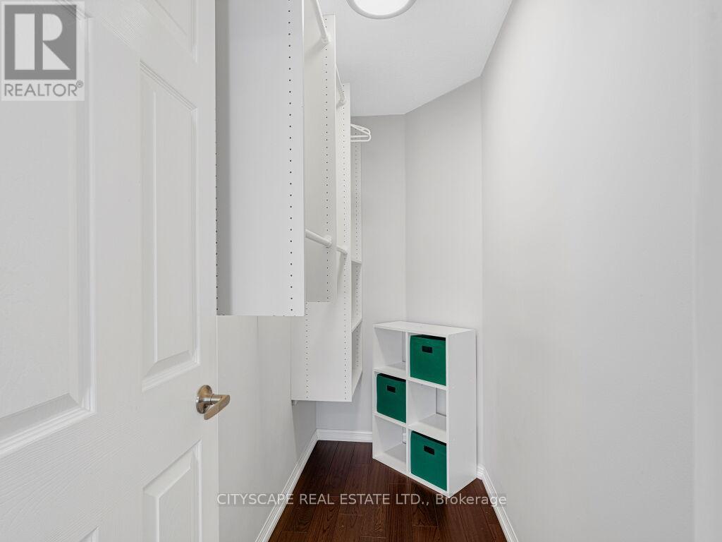 265 Mortimer Crescent, Milton, Ontario  L9T 8N8 - Photo 28 - W12461112