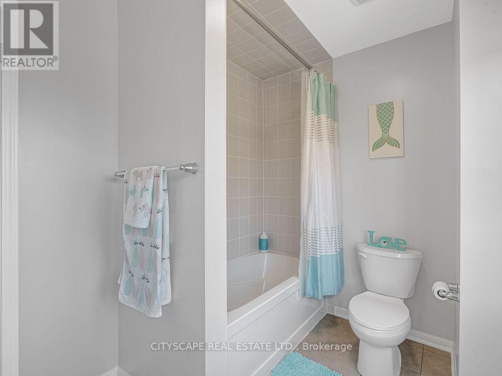 265 Mortimer Crescent, Milton, Ontario  L9T 8N8 - Photo 34 - W12461112