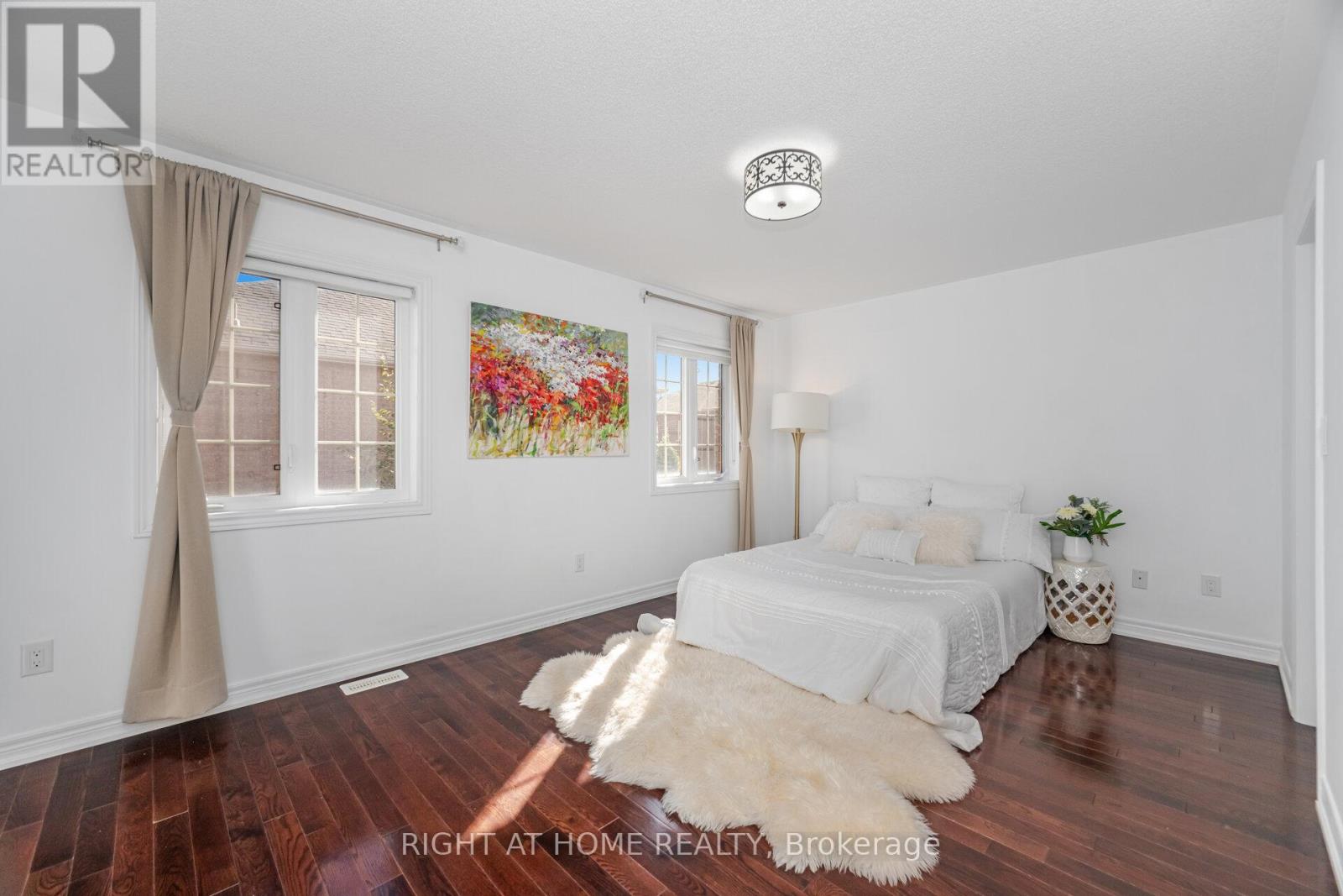 3302 Granite Gate, Burlington, Ontario  L7M 0L7 - Photo 21 - W12461121