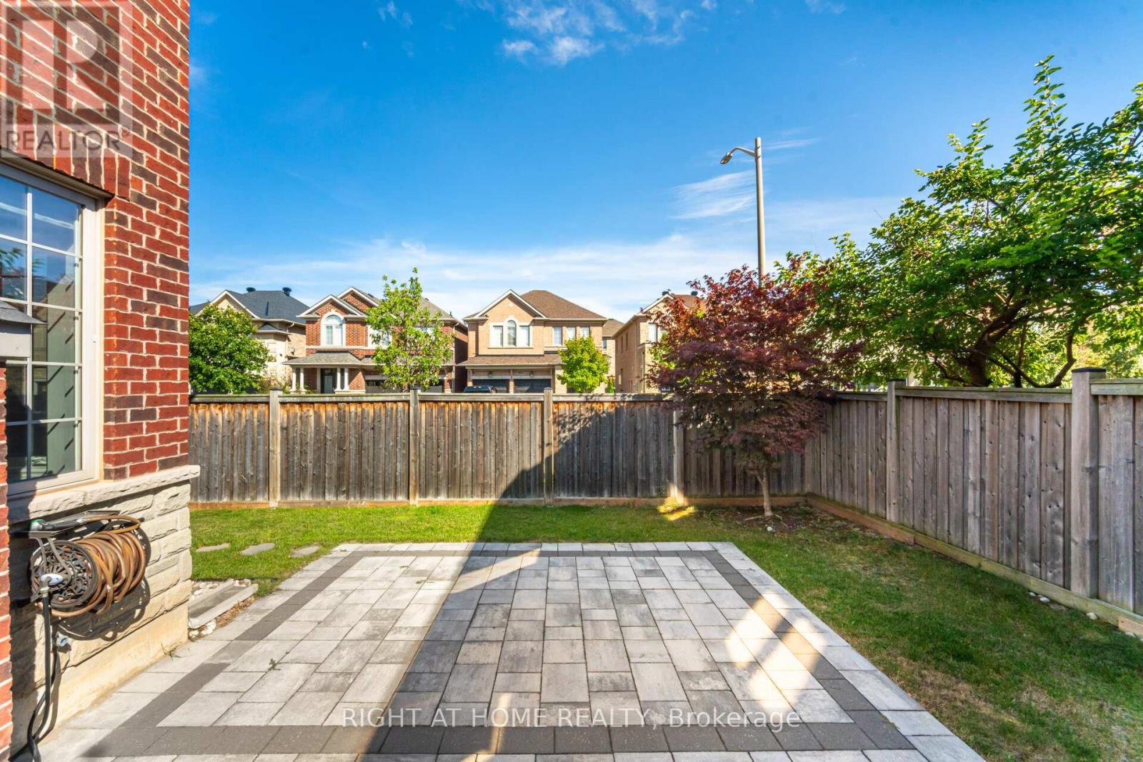 3302 Granite Gate, Burlington, Ontario  L7M 0L7 - Photo 45 - W12461121
