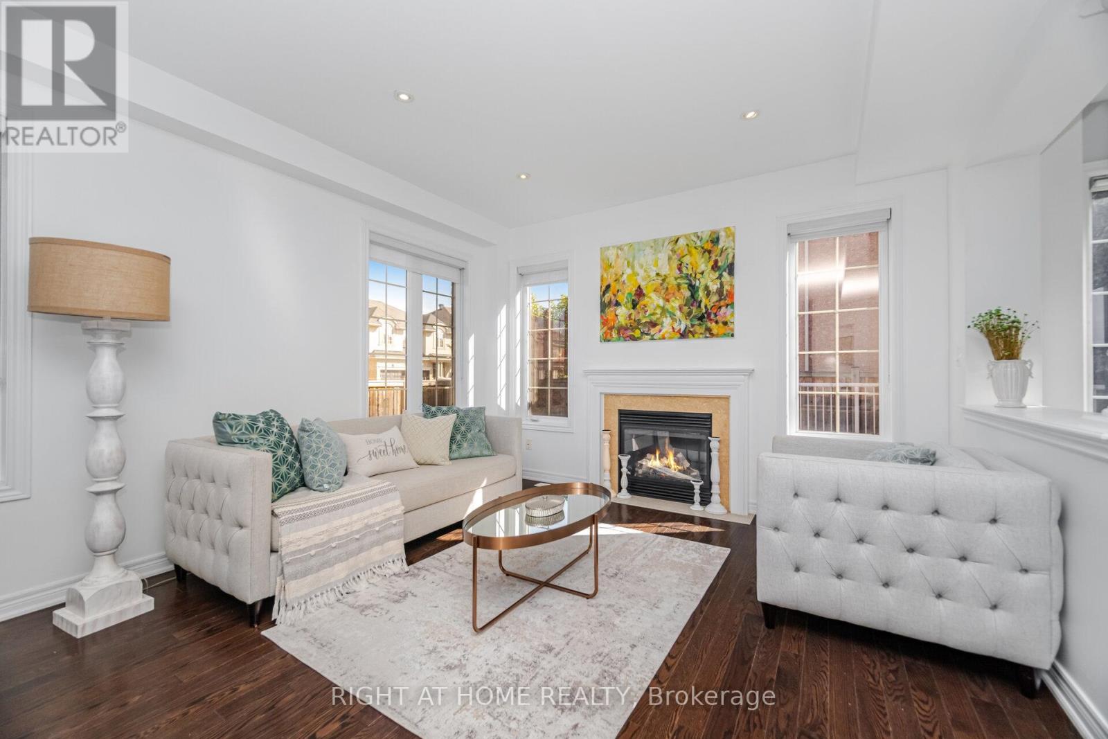 3302 Granite Gate, Burlington, Ontario  L7M 0L7 - Photo 7 - W12461121