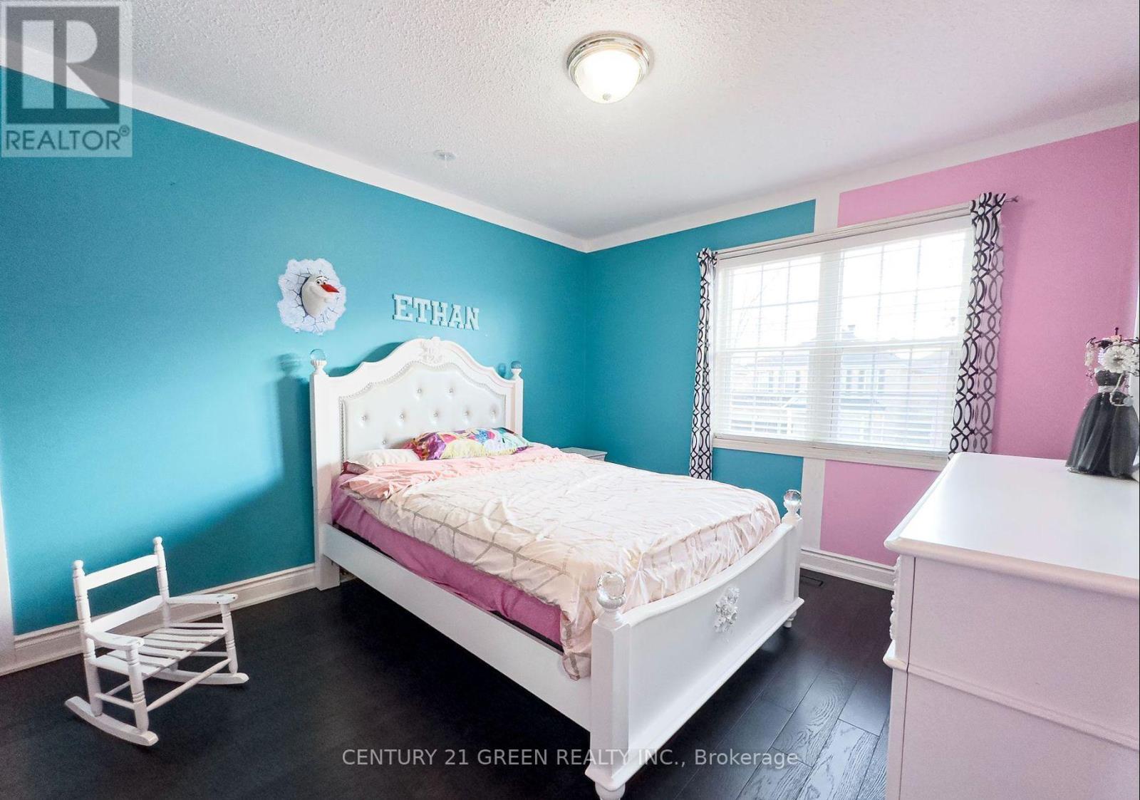 (Upper) - 57 Sugarhill Drive, Brampton, Ontario  L7A 3N2 - Photo 9 - W12461139