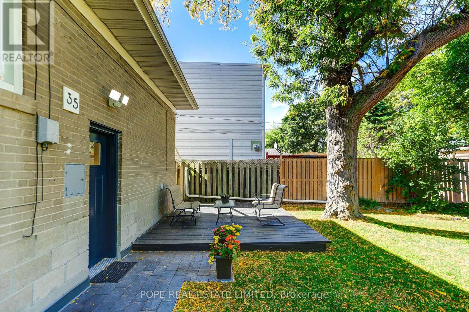 35 Tofield Crescent, Toronto, Ontario  M9W 2B8 - Photo 30 - W12461145