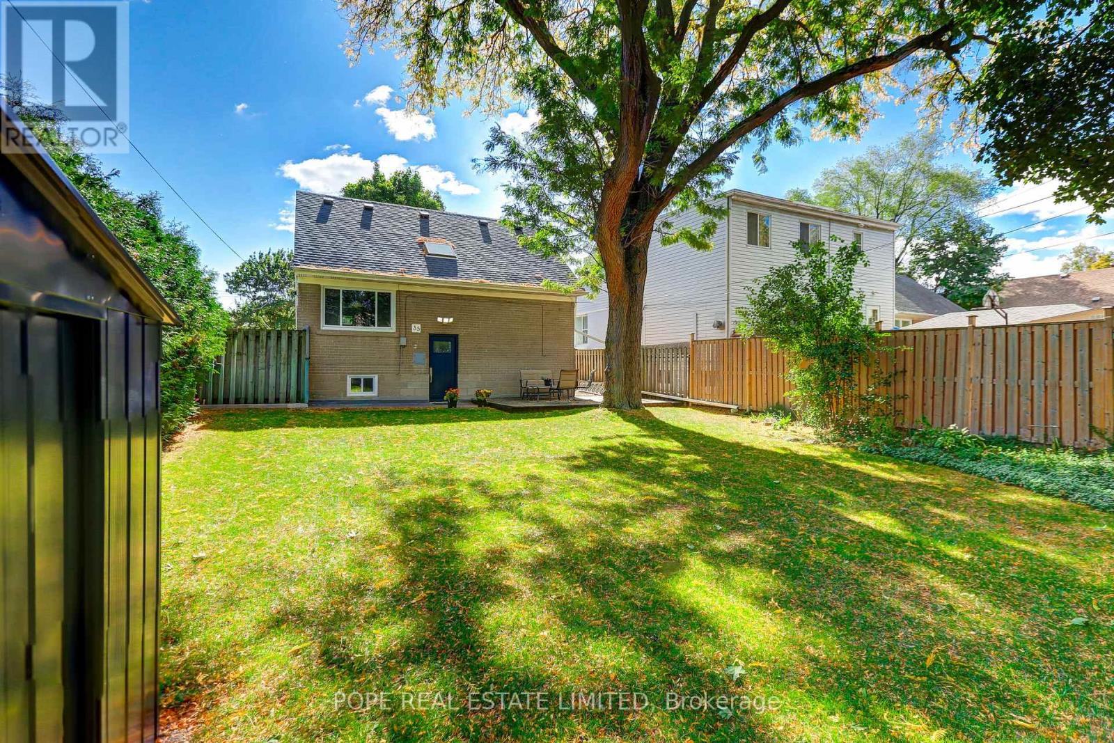 35 Tofield Crescent, Toronto, Ontario  M9W 2B8 - Photo 32 - W12461145