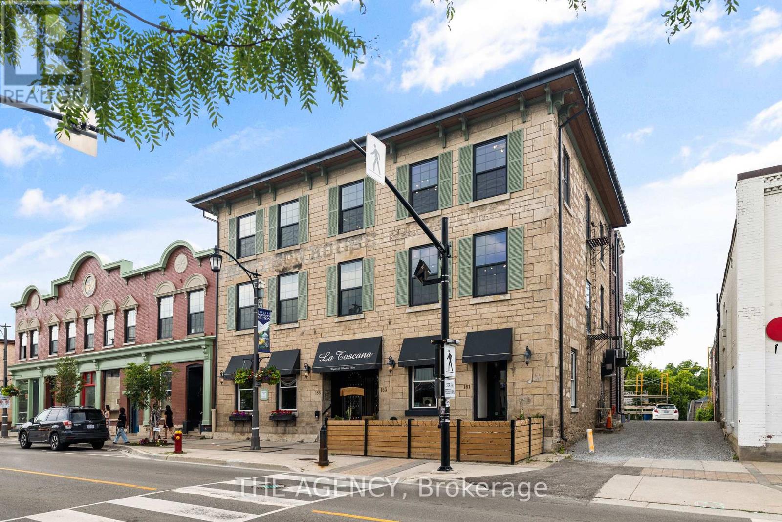 301 - 163 MAIN STREET E, Milton, Ontario