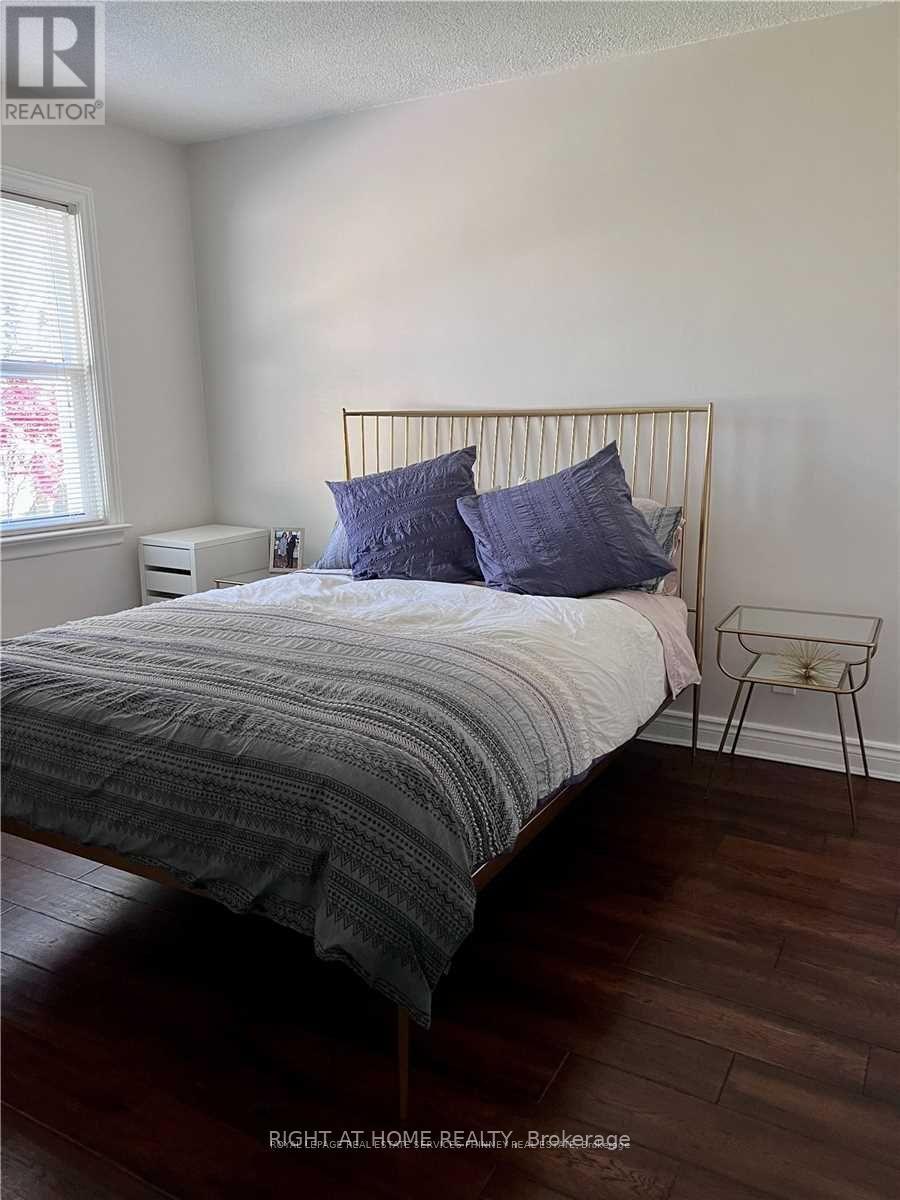 71 Mississauga Road N, Mississauga, Ontario  L5H 2H9 - Photo 15 - W12461165