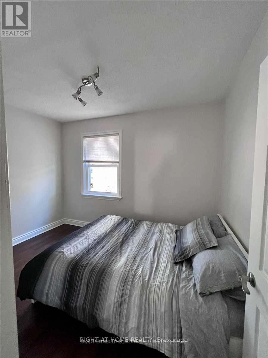 71 Mississauga Road N, Mississauga, Ontario  L5H 2H9 - Photo 17 - W12461165