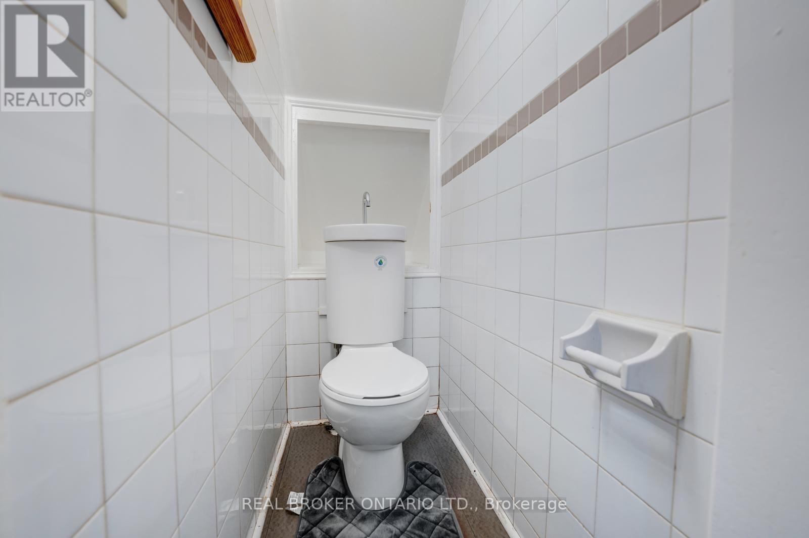 195 Islington Avenue, Toronto, Ontario  M8V 3B8 - Photo 23 - W12461181