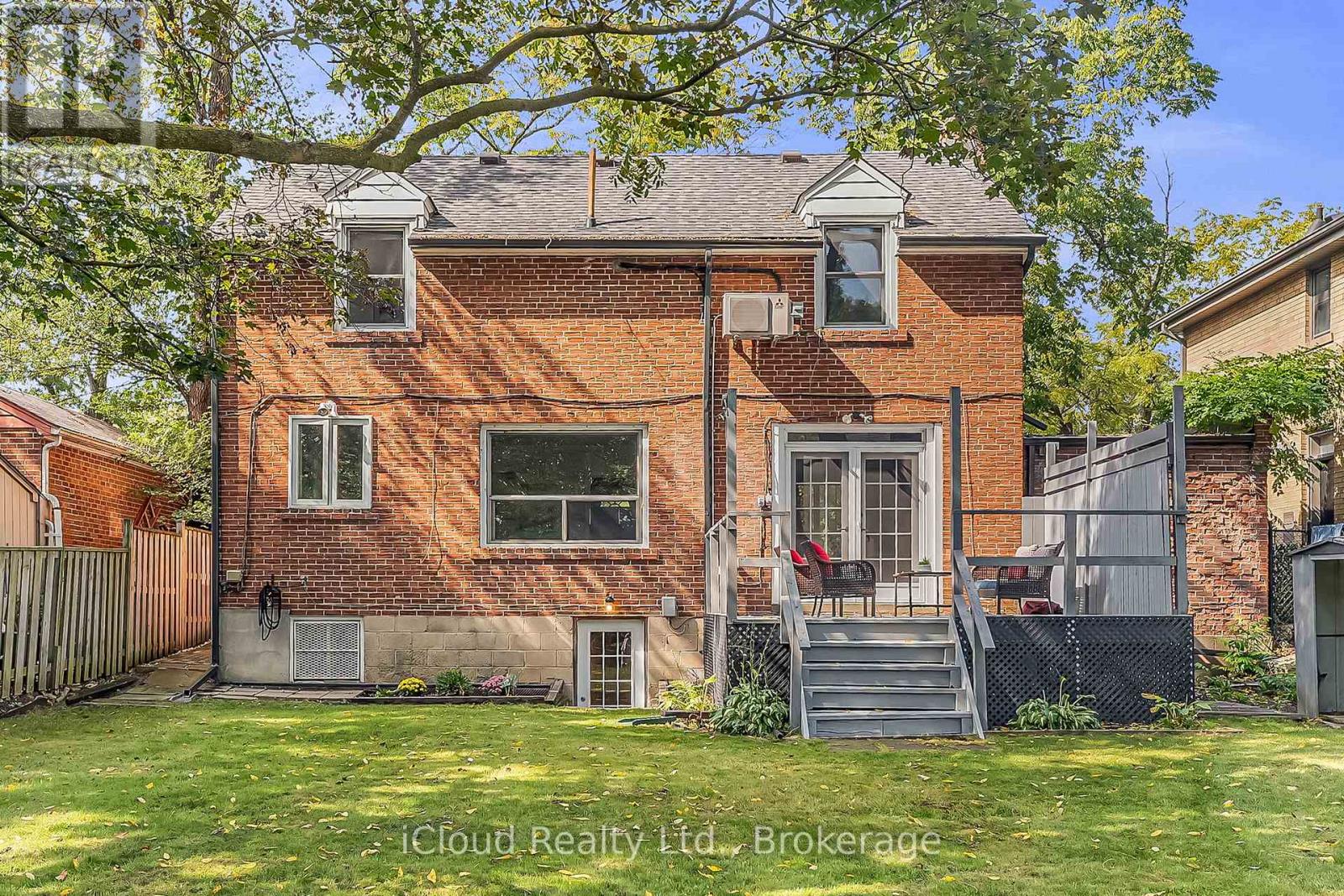 4691 Dundas Street W, Toronto, Ontario  M9A 1A7 - Photo 36 - W12461189