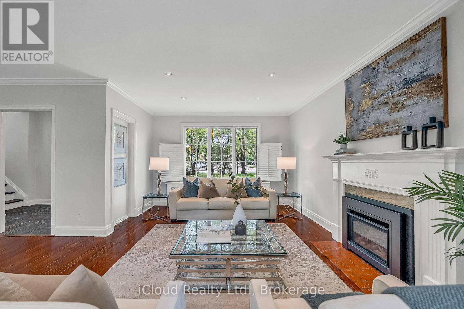 4691 Dundas Street W, Toronto, Ontario  M9A 1A7 - Photo 5 - W12461189
