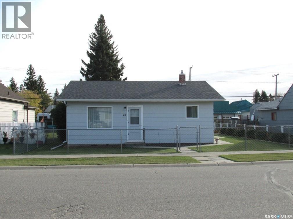 318 6th AVENUE W, Nipawin, Saskatchewan