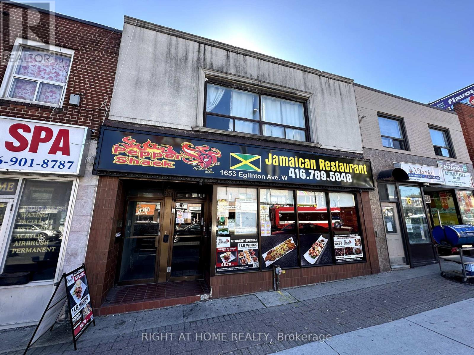 1653 Eglinton Avenue W, Toronto, Ontario  M6E 2H1 - Photo 2 - C12461229