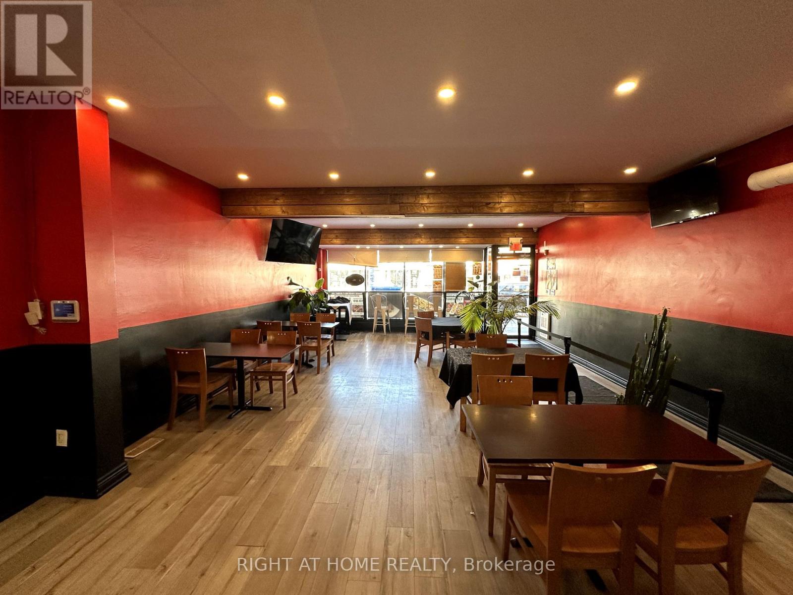 1653 Eglinton Avenue W, Toronto, Ontario  M6E 2H1 - Photo 6 - C12461229