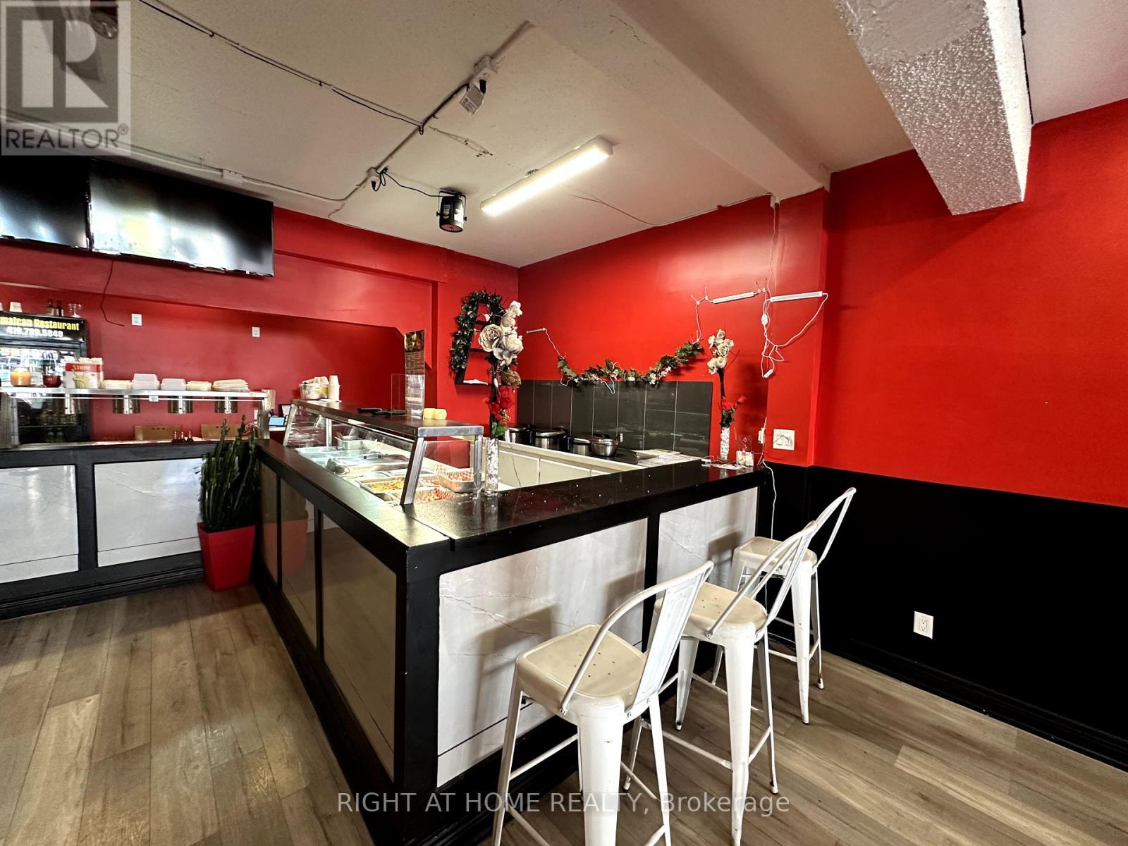 1653 Eglinton Avenue W, Toronto, Ontario  M6E 2H1 - Photo 7 - C12461229