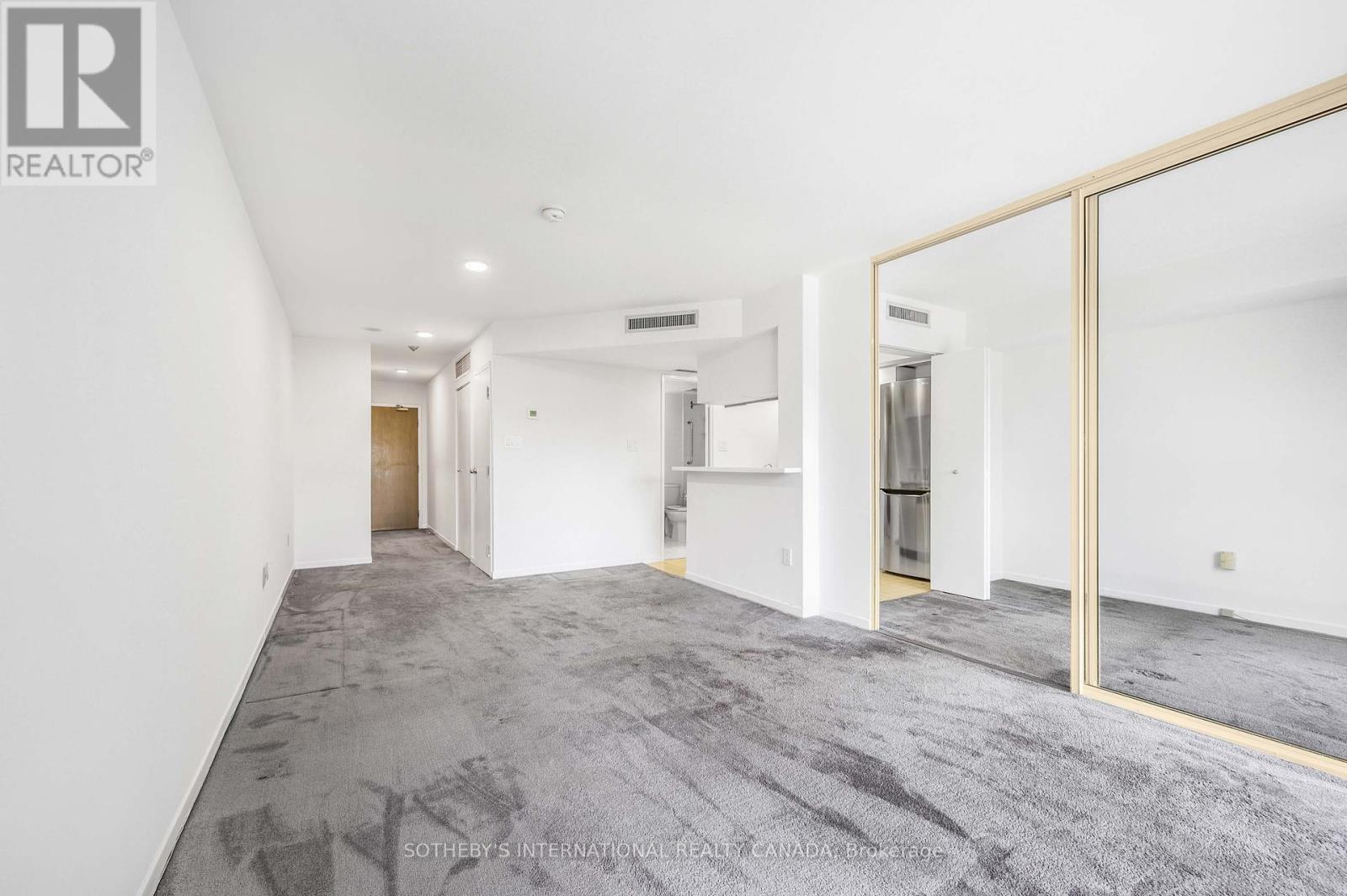 716 - 1001 Bay Street, Toronto, Ontario  M5S 3A6 - Photo 11 - C12461270