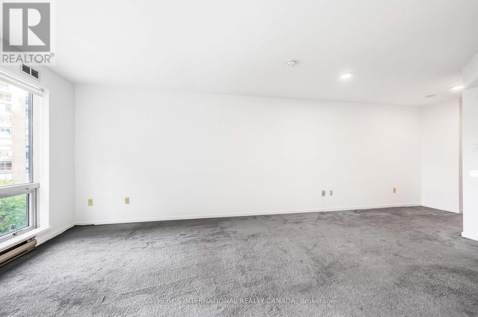 716 - 1001 Bay Street, Toronto, Ontario  M5S 3A6 - Photo 9 - C12461270