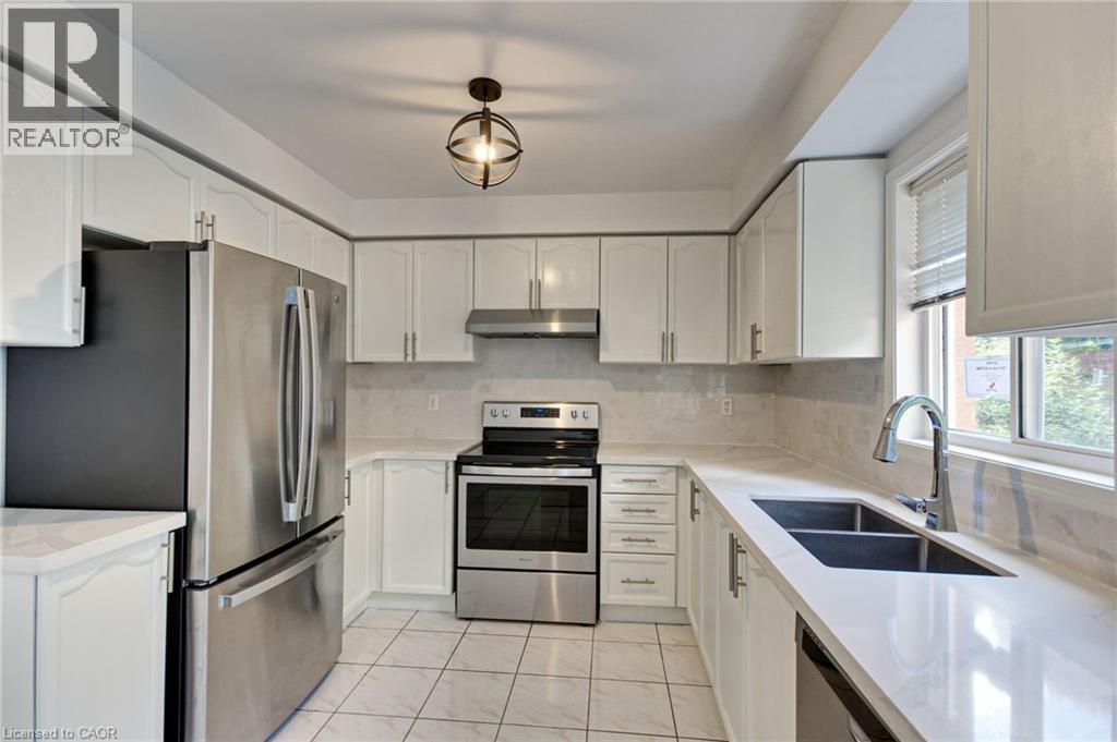 175 Rhodes Circle, Newmarket, Ontario  L3X 1V3 - Photo 14 - 40778248