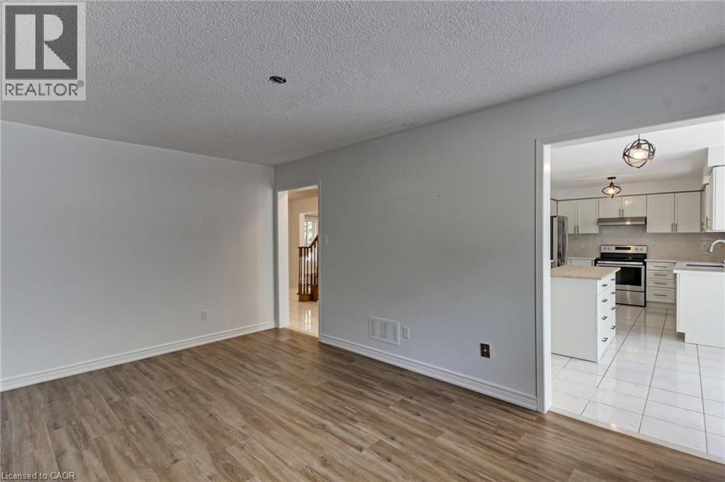 175 Rhodes Circle, Newmarket, Ontario  L3X 1V3 - Photo 21 - 40778248