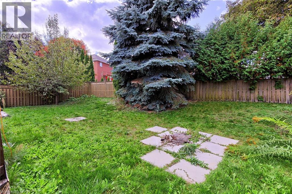 175 Rhodes Circle, Newmarket, Ontario  L3X 1V3 - Photo 42 - 40778248