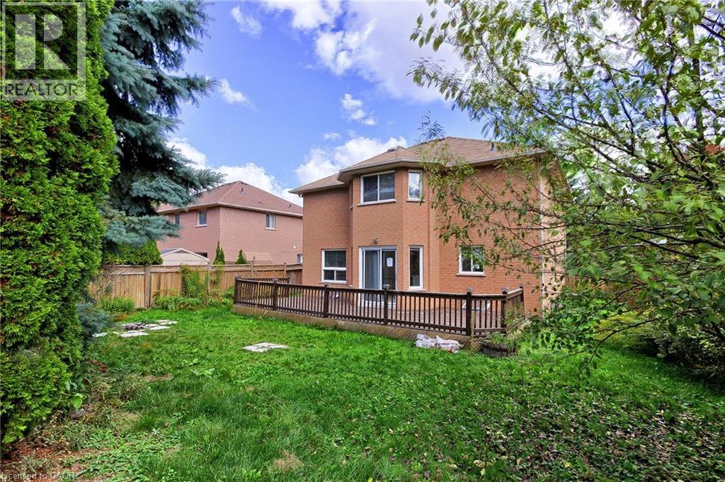 175 Rhodes Circle, Newmarket, Ontario  L3X 1V3 - Photo 44 - 40778248
