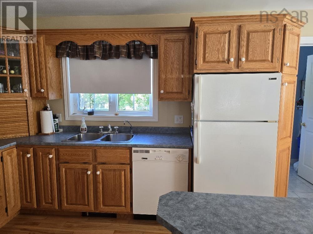 40 Silverwood Dr., Valley, Nova Scotia  B2N 6Y6 - Photo 5 - 202524006