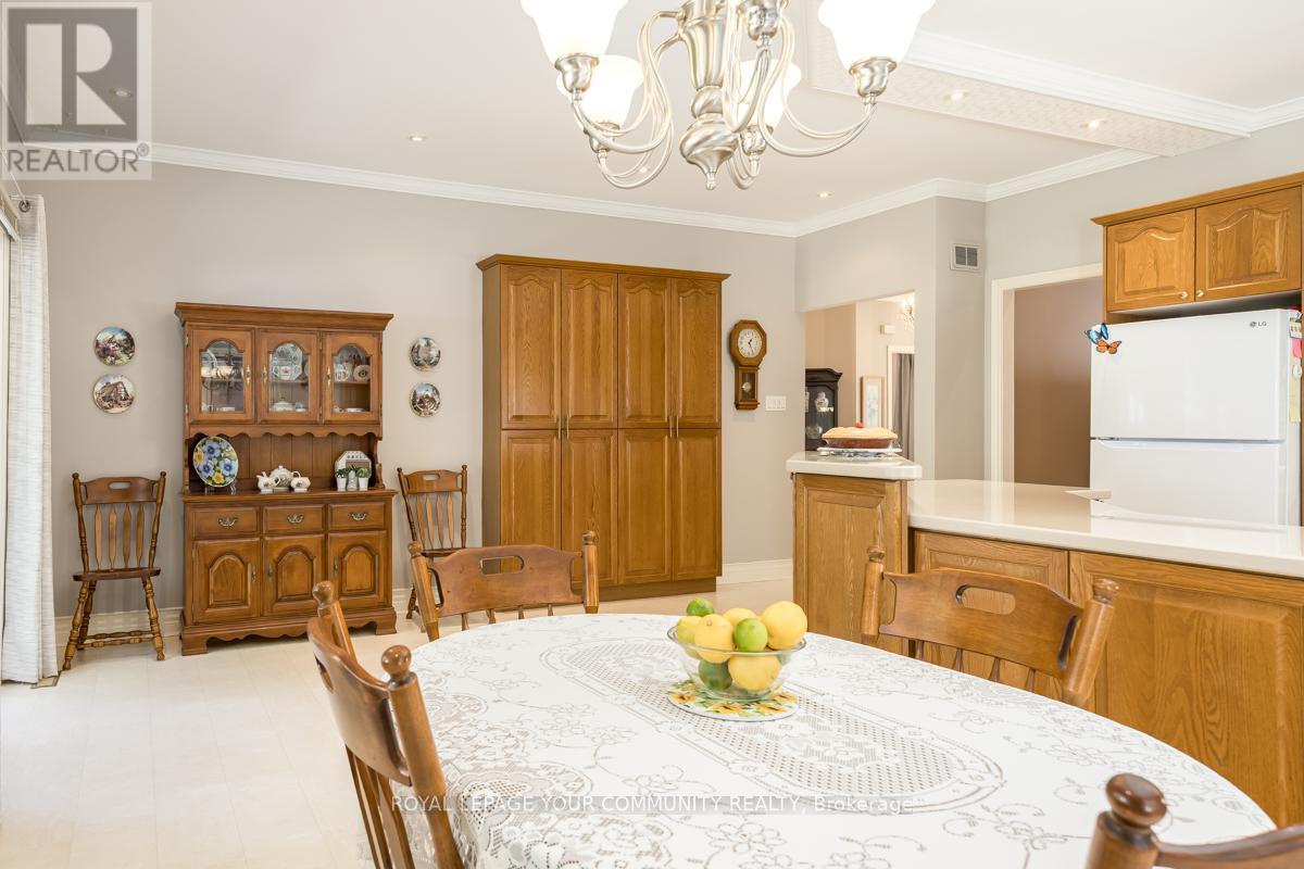 58 Brimwood Court, Pickering (Rougemount), Ontario  L1V 6L1 - Photo 15 - E12461218