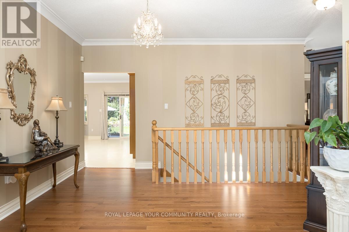 58 Brimwood Court, Pickering (Rougemount), Ontario  L1V 6L1 - Photo 3 - E12461218