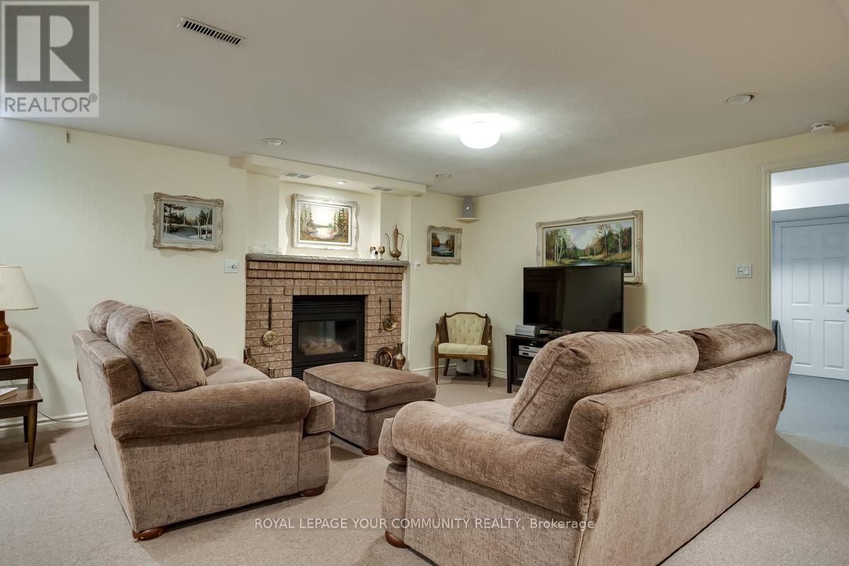 58 Brimwood Court, Pickering (Rougemount), Ontario  L1V 6L1 - Photo 38 - E12461218