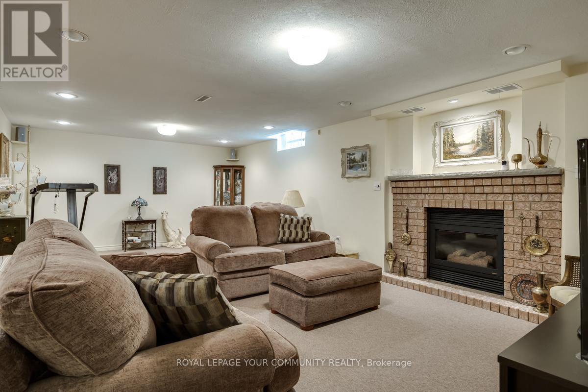 58 Brimwood Court, Pickering (Rougemount), Ontario  L1V 6L1 - Photo 39 - E12461218