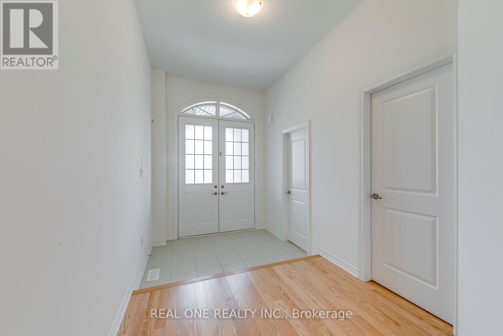 39 Stauffer Road, Brantford, Ontario  N3V 0B2 - Photo 9 - X12461084