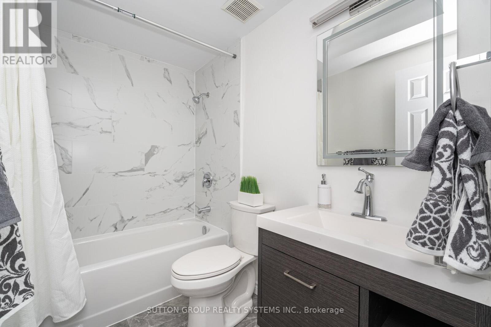 324 Ironwood Road, Guelph, Ontario  N1G 3G3 - Photo 25 - X12461093