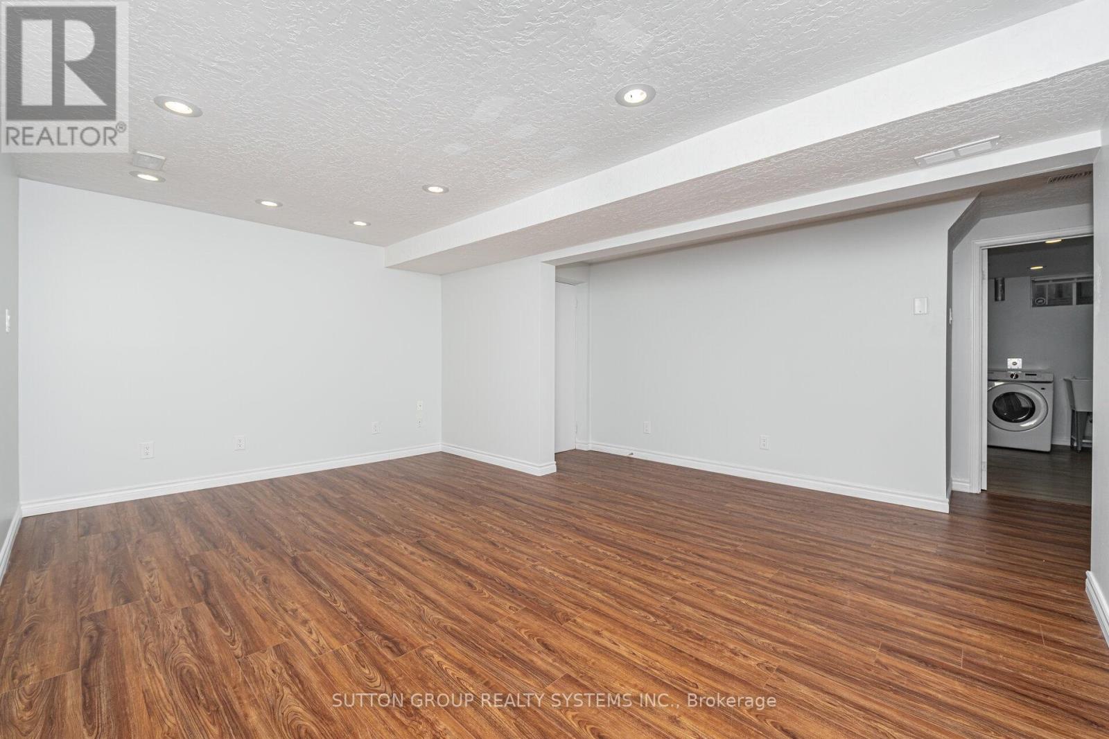 324 Ironwood Road, Guelph, Ontario  N1G 3G3 - Photo 33 - X12461093