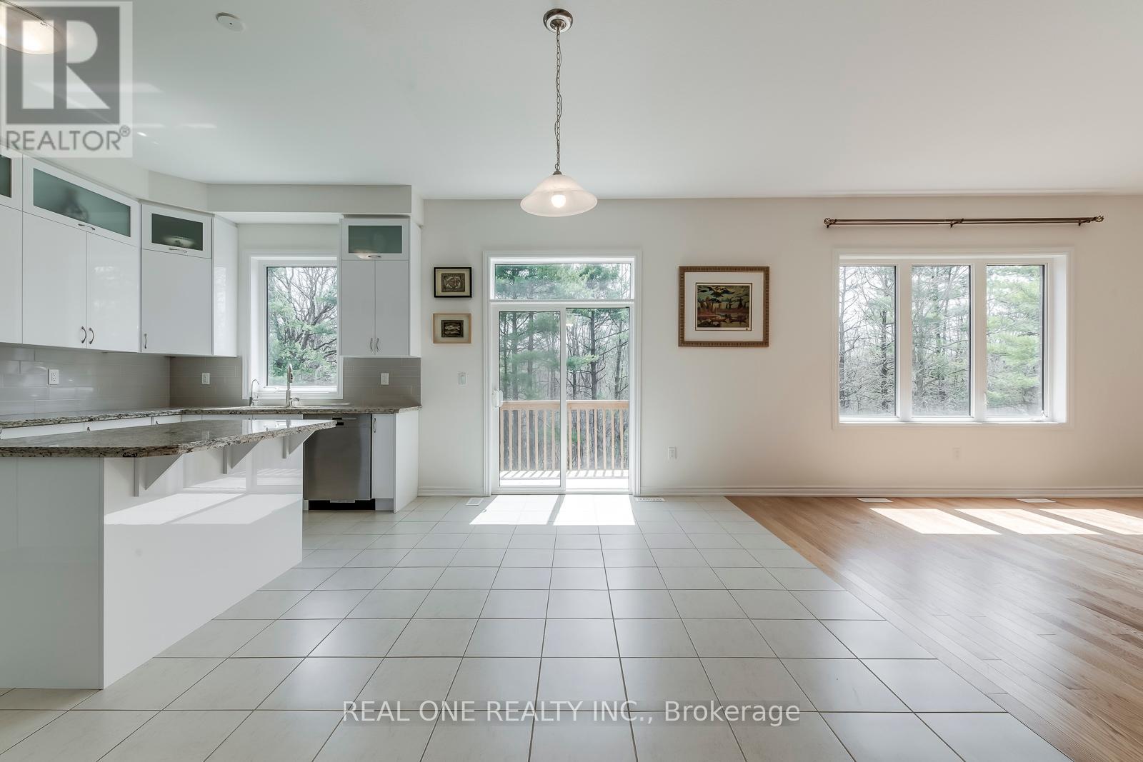 39 Stauffer Road, Brantford, Ontario  N3V 0B2 - Photo 20 - X12461099