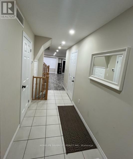 10 Harrison Drive, Cambridge, Ontario  N1R 0C2 - Photo 2 - X12461109