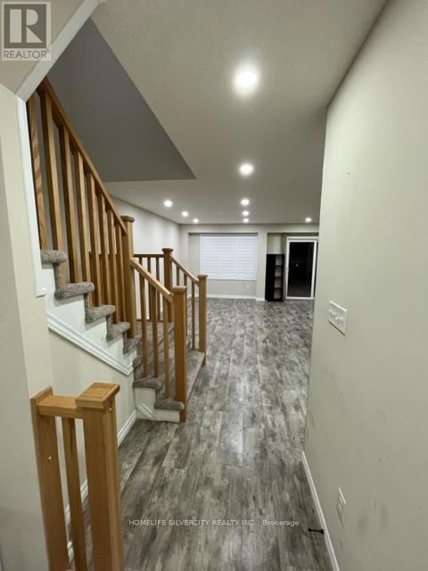 10 Harrison Drive, Cambridge, Ontario  N1R 0C2 - Photo 3 - X12461109