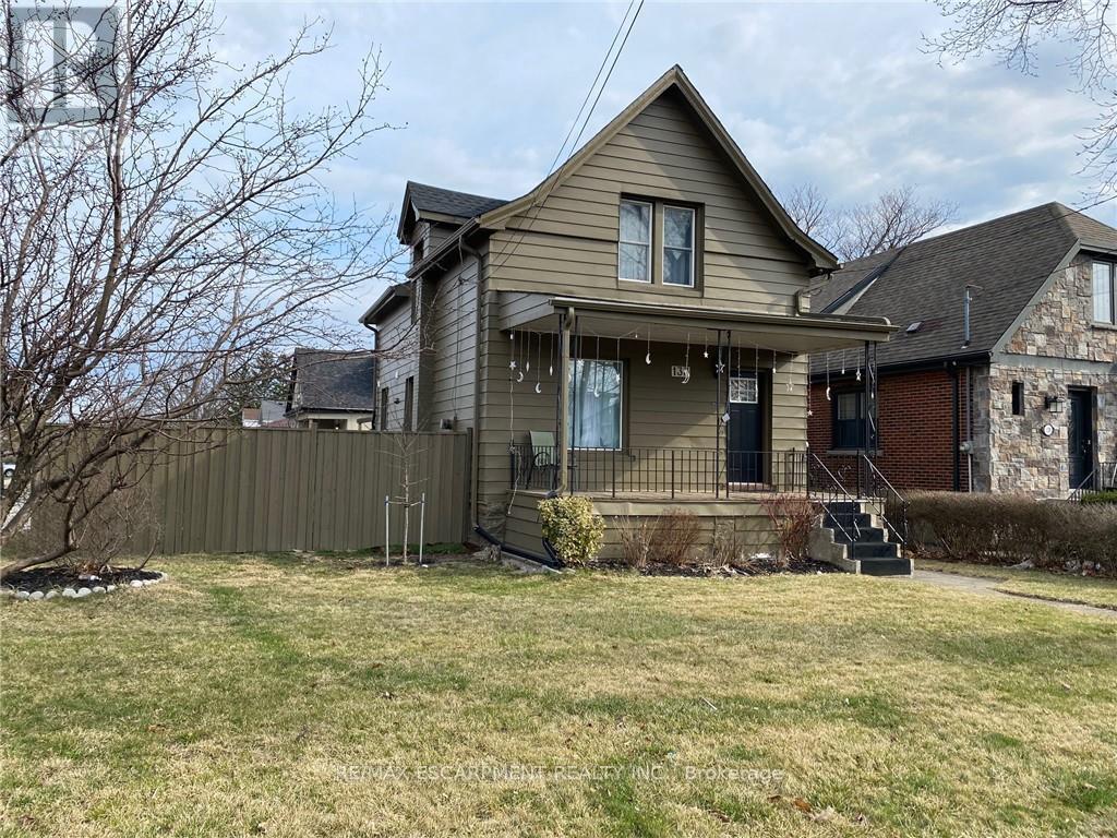 133 FENNELL AVENUE E, Hamilton, Ontario