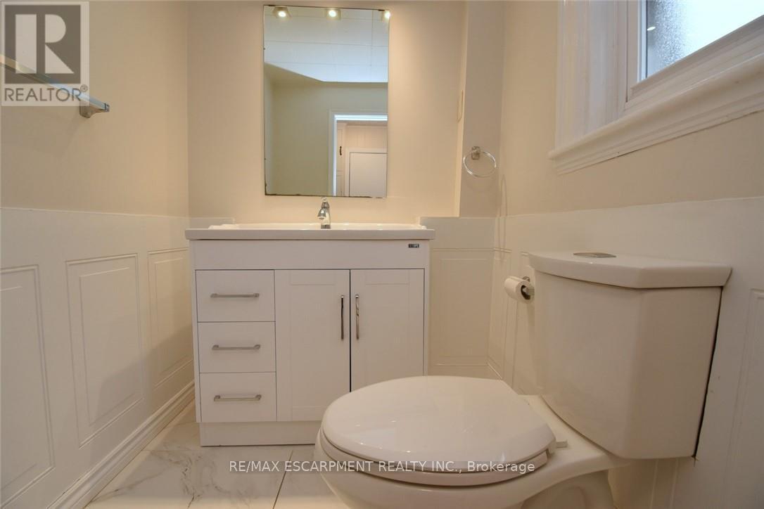 133 Fennell Avenue E, Hamilton, Ontario  L9A 1S2 - Photo 20 - X12461130