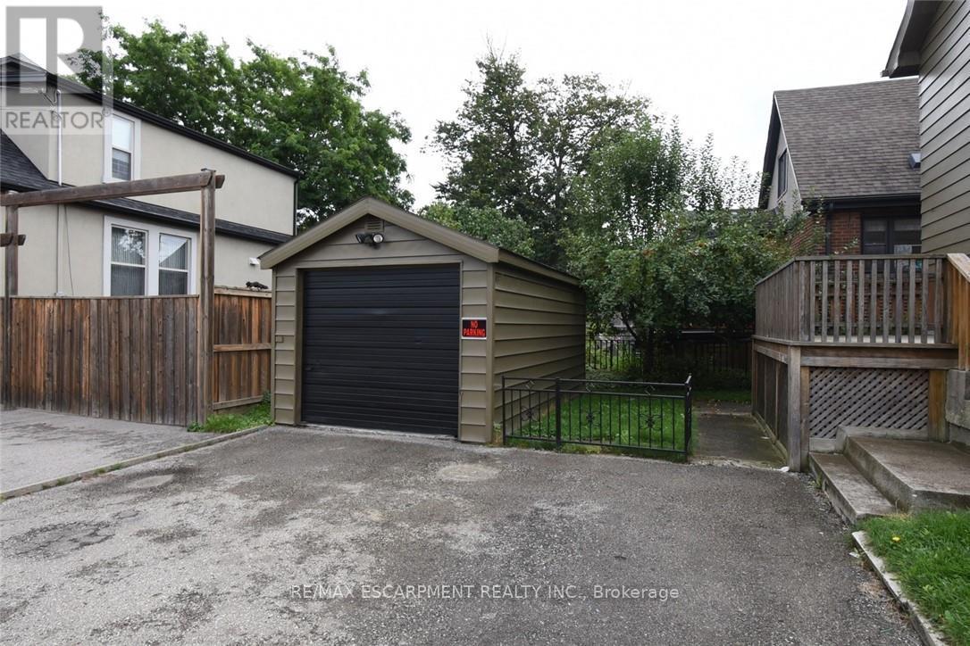 133 Fennell Avenue E, Hamilton, Ontario  L9A 1S2 - Photo 45 - X12461130