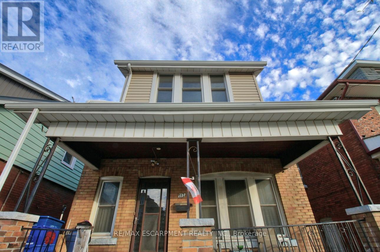 112 Kensington Avenue N, Hamilton (Crown Point), Ontario  L8L 7N2 - Photo 3 - X12461154