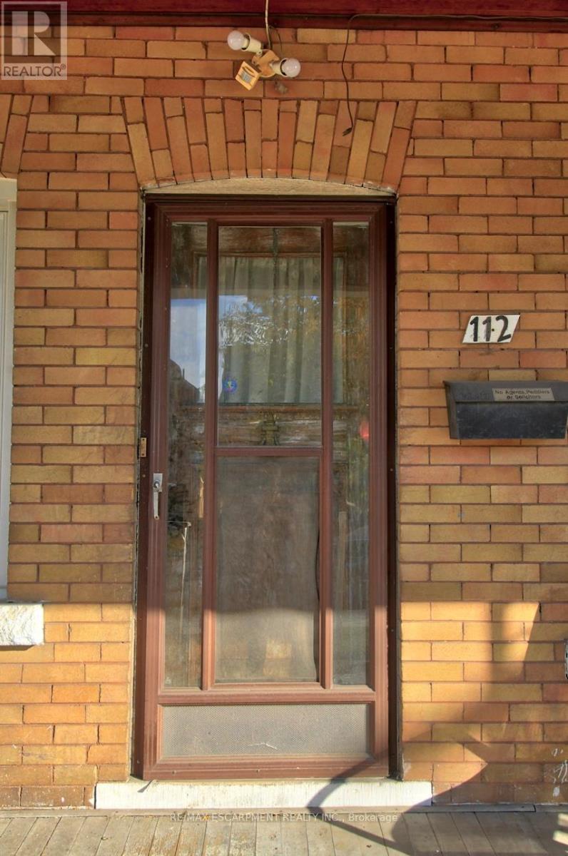 112 Kensington Avenue N, Hamilton (Crown Point), Ontario  L8L 7N2 - Photo 5 - X12461154