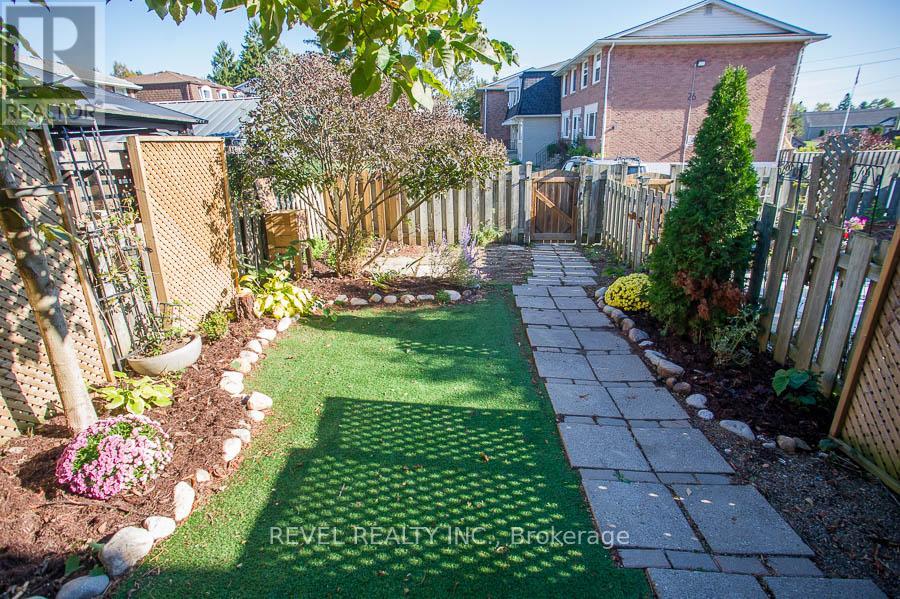 5 - 24 Coachwood Road, Brantford, Ontario  N3R 3R4 - Photo 21 - X12461163