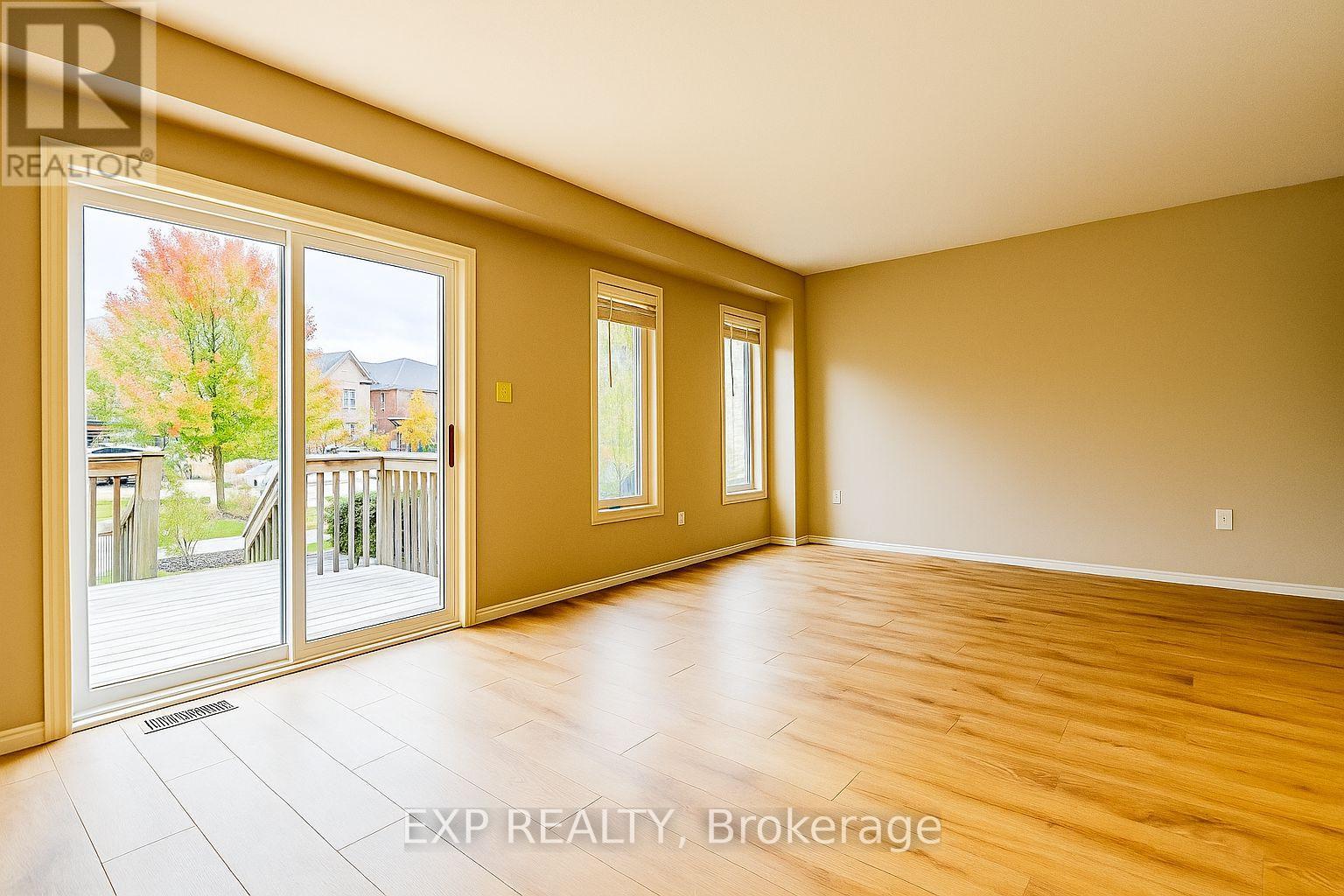 B6 - 6 Upper Mercer Street E, Kitchener, Ontario  N2A 0E4 - Photo 7 - X12461174