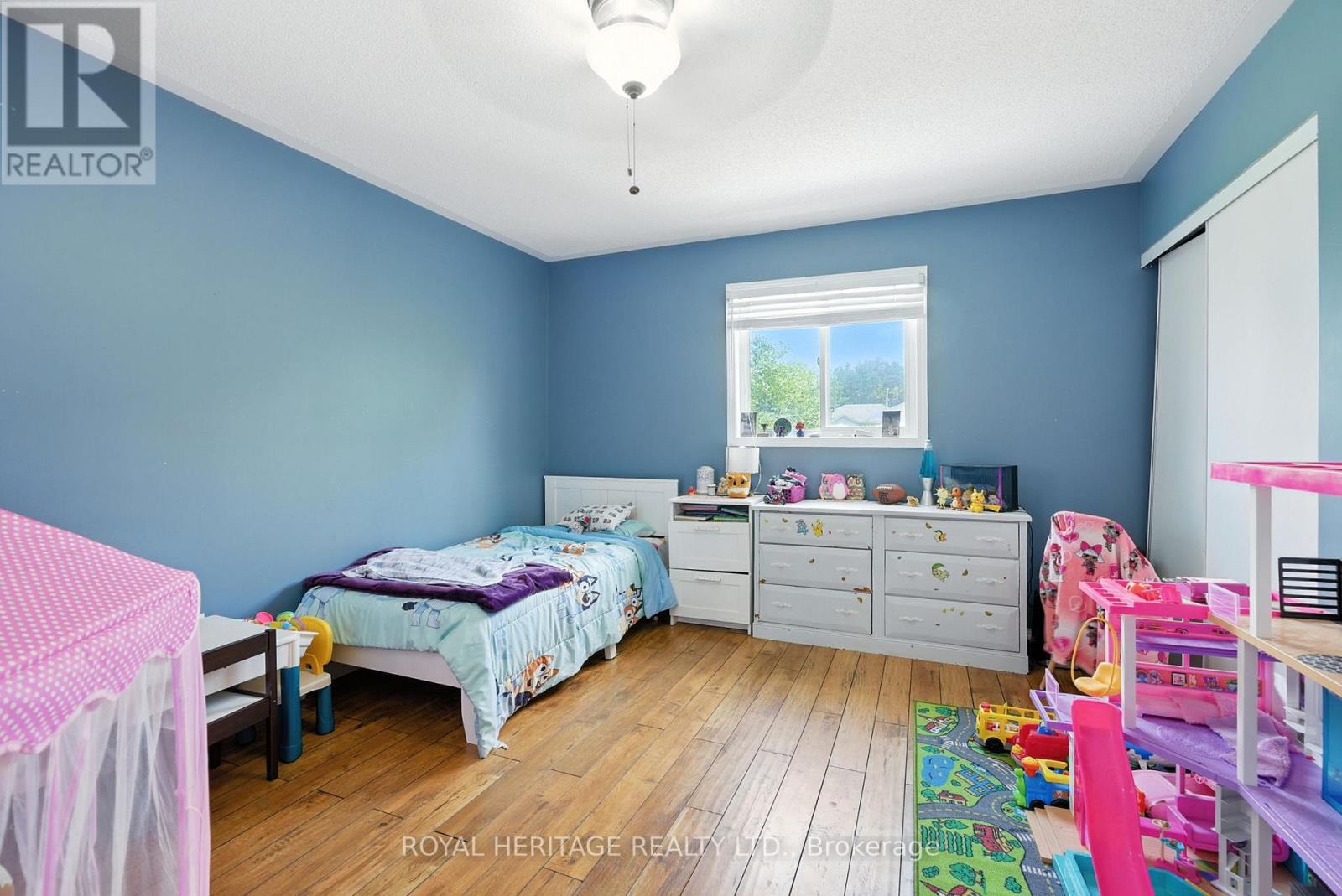 337 Ferndale Drive S, Barrie (Ardagh), Ontario  L4N 9Y6 - Photo 17 - S12461284