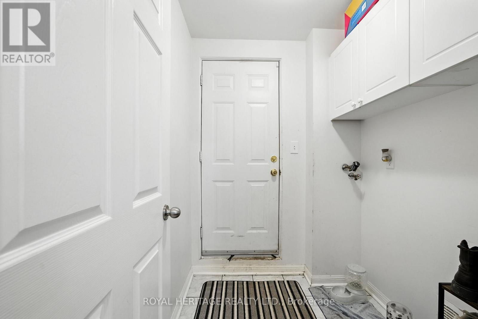 337 Ferndale Drive S, Barrie (Ardagh), Ontario  L4N 9Y6 - Photo 18 - S12461284