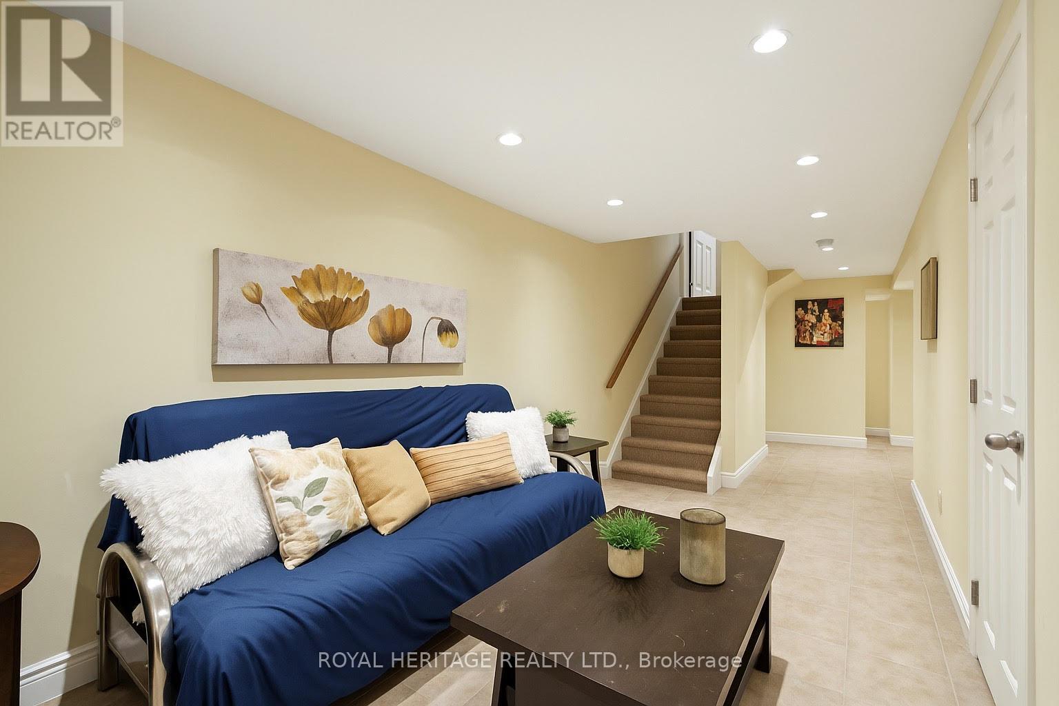 337 Ferndale Drive S, Barrie (Ardagh), Ontario  L4N 9Y6 - Photo 19 - S12461284