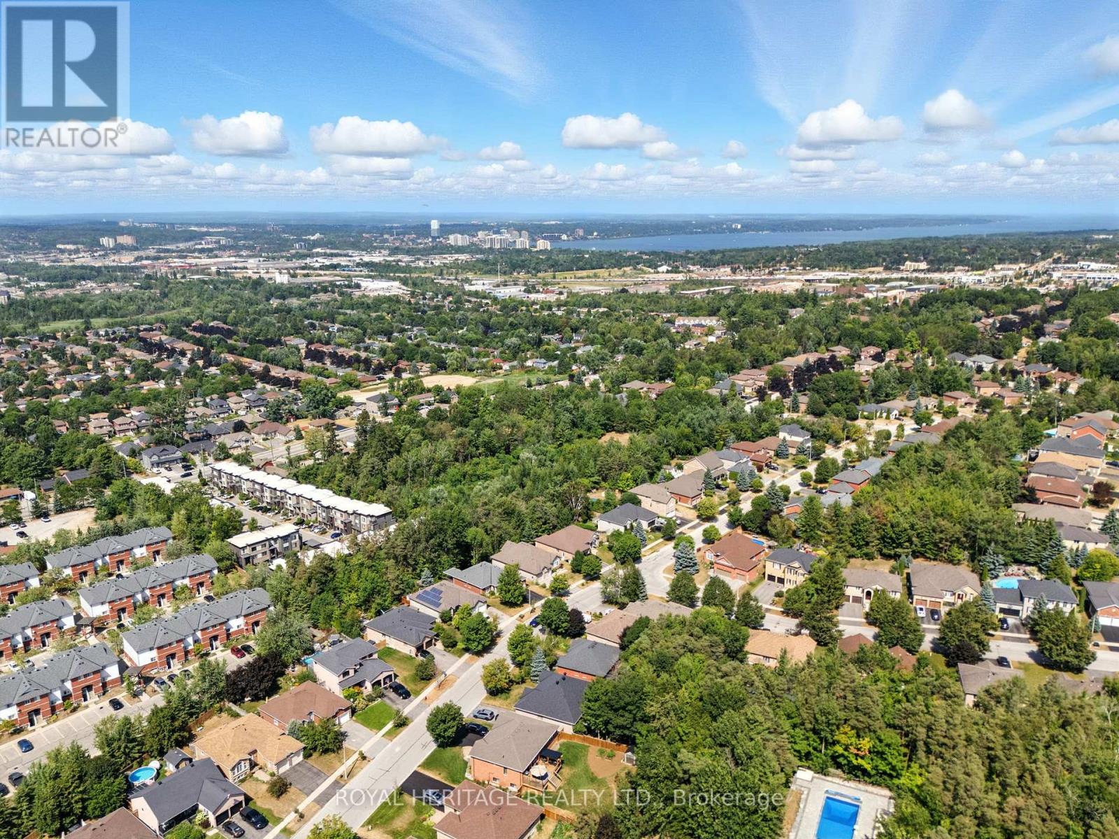337 Ferndale Drive S, Barrie (Ardagh), Ontario  L4N 9Y6 - Photo 37 - S12461284