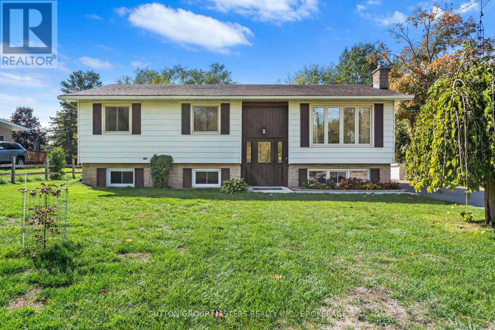 230 Old Hamburg Road, Greater Napanee, Ontario  K7R 3K7 - Photo 3 - X12461282