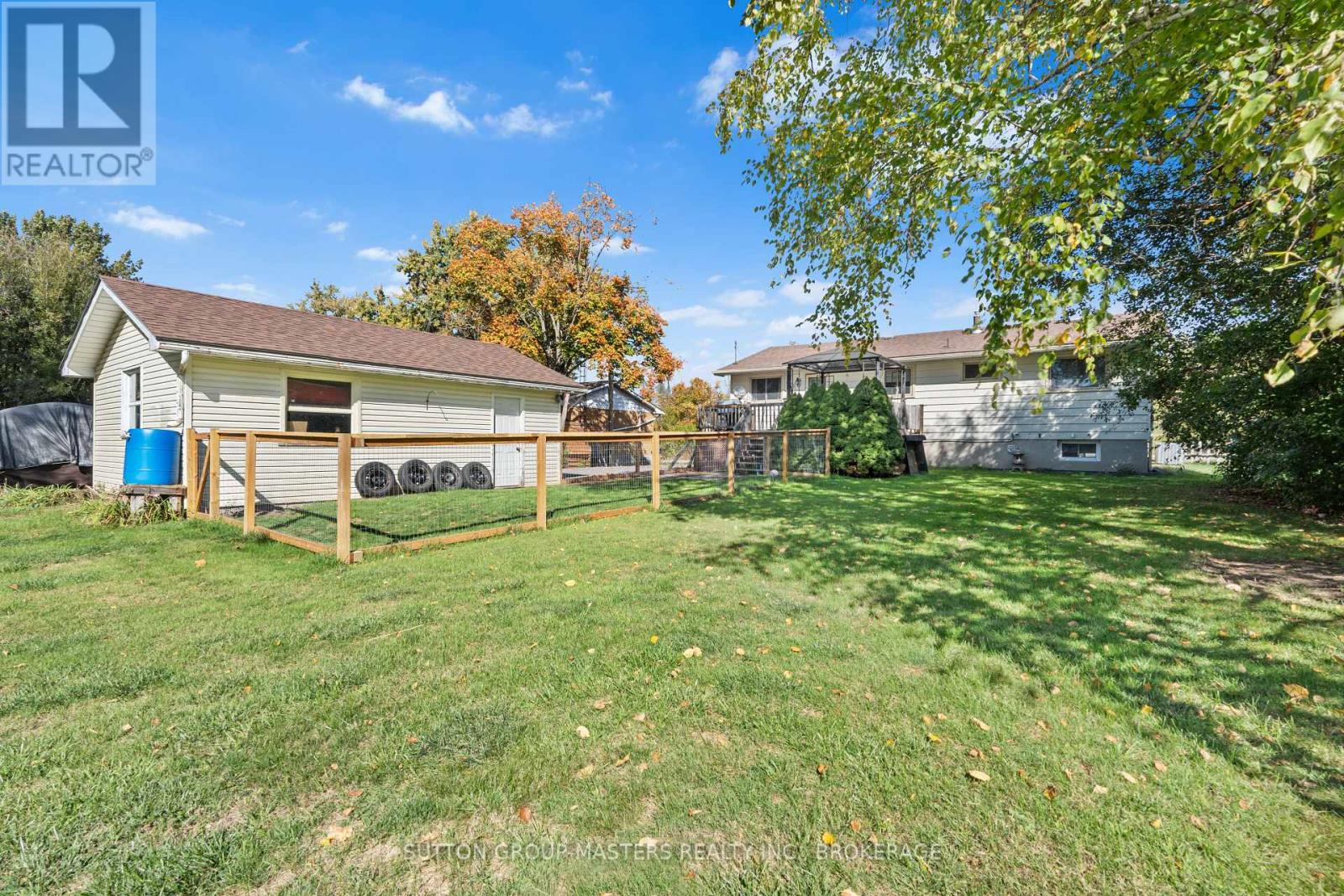 230 Old Hamburg Road, Greater Napanee, Ontario  K7R 3K7 - Photo 9 - X12461282